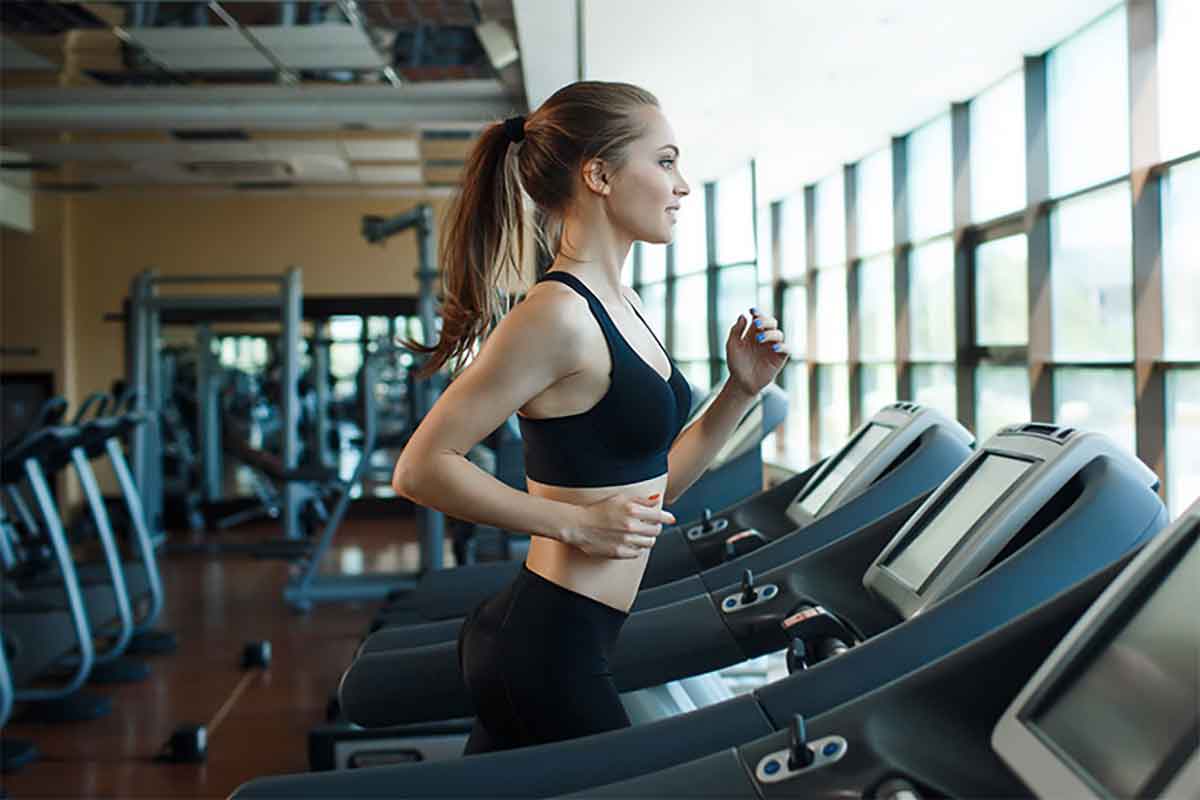 杨澜、王力宏倾情推荐！21天健身轻食计划：每天8分钟，轻松塑形焕新人生