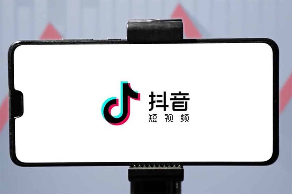 🔥8天引爆抖音流量！起号专用实战课，手把手教你打造爆款账号！